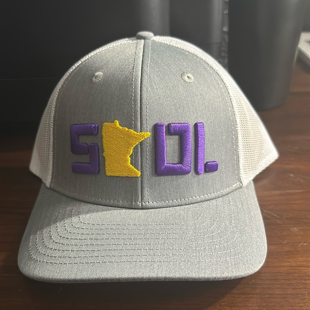SKOL Vikings SnapBack hat never worn